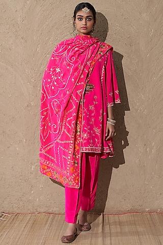 pink crepe kurta set