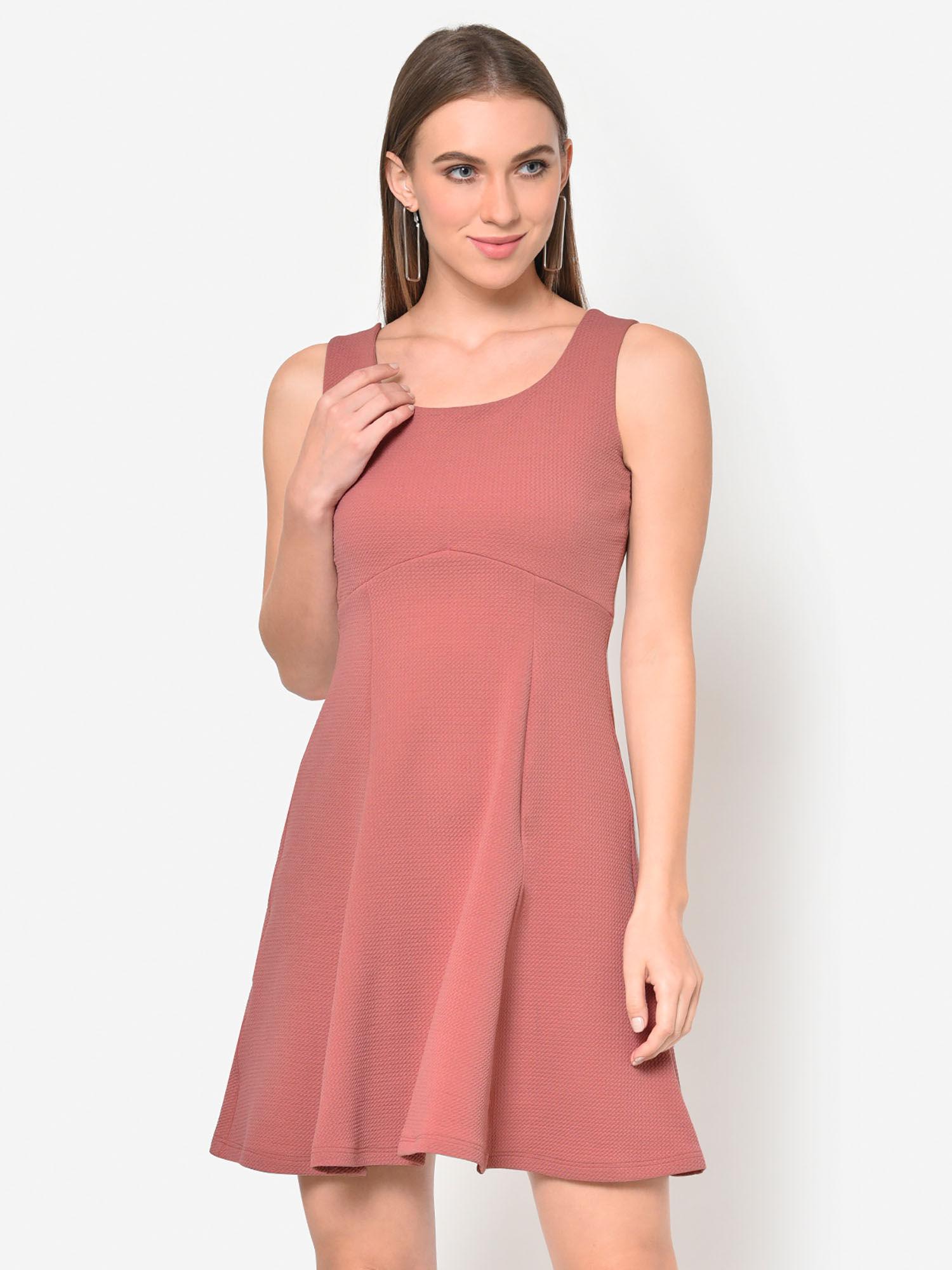 pink detailing dress