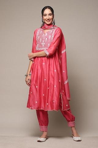 pink embroidered casual 3/4th sleeves round neck women comfort fit salwar kurta dupatta set