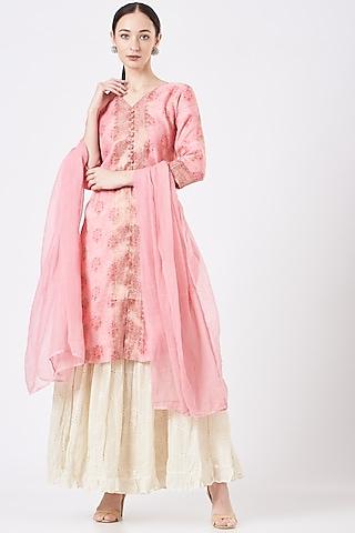 pink embroidered kurta set