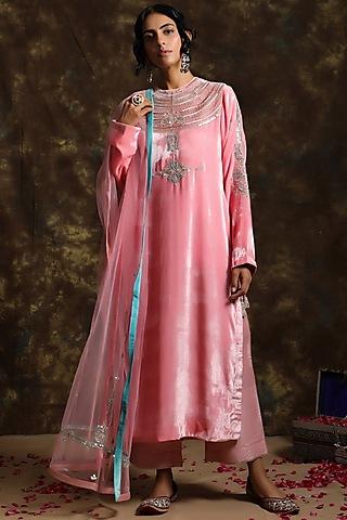 pink embroidered kurta set