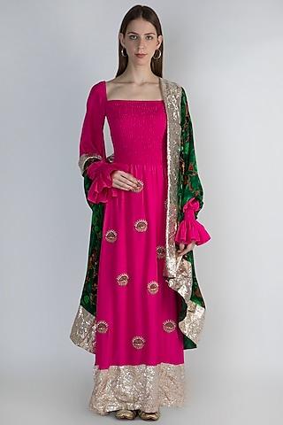 pink embroidered kurta set