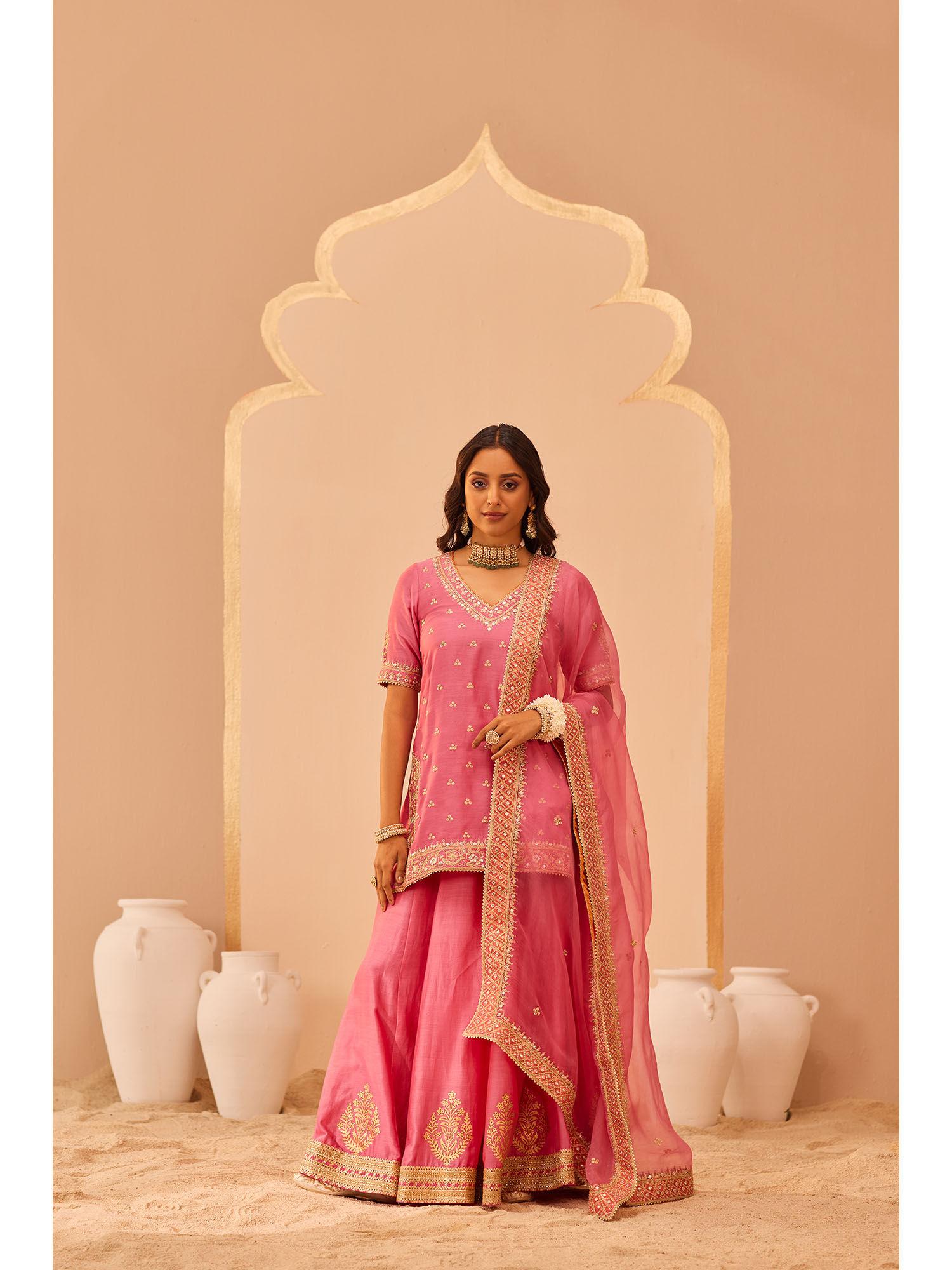 pink faiza kurta with lehenga and dupatta (set of 3)