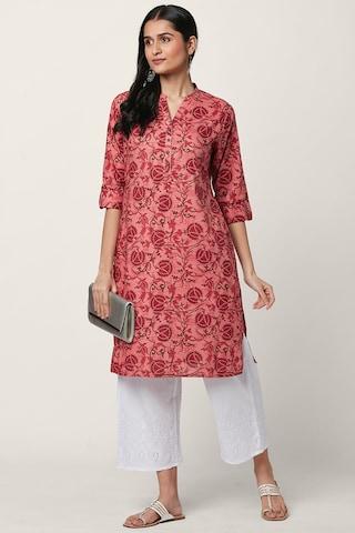 pink floral print casual mandarin 3/4th sleeves knee length women regular fit kurta