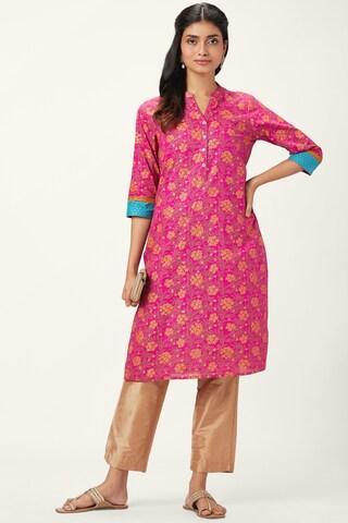 pink floral print ethnic mandarin 3/4th sleeves knee length women regular fit kurta