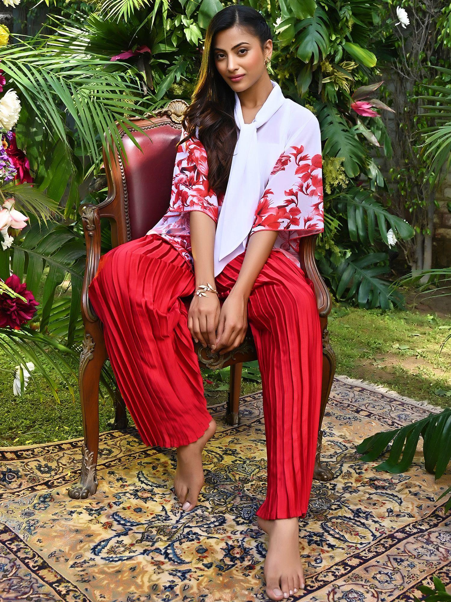 pink floral top and pleated palazzo (set of 2)