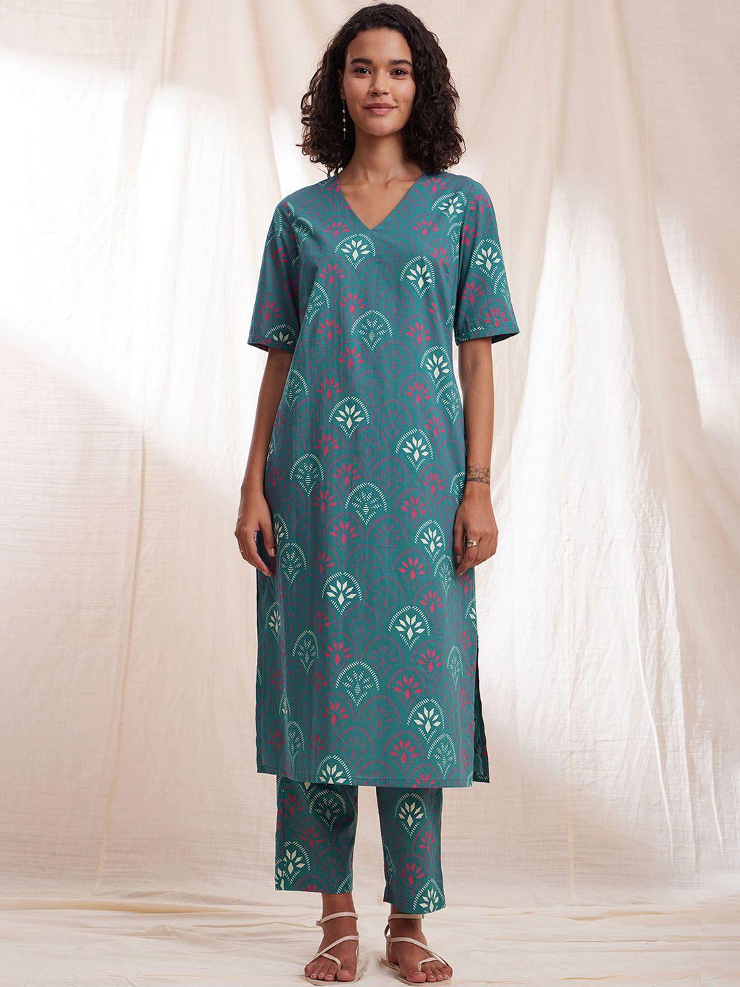 pink fort floral printed pure cotton kurta with trousers