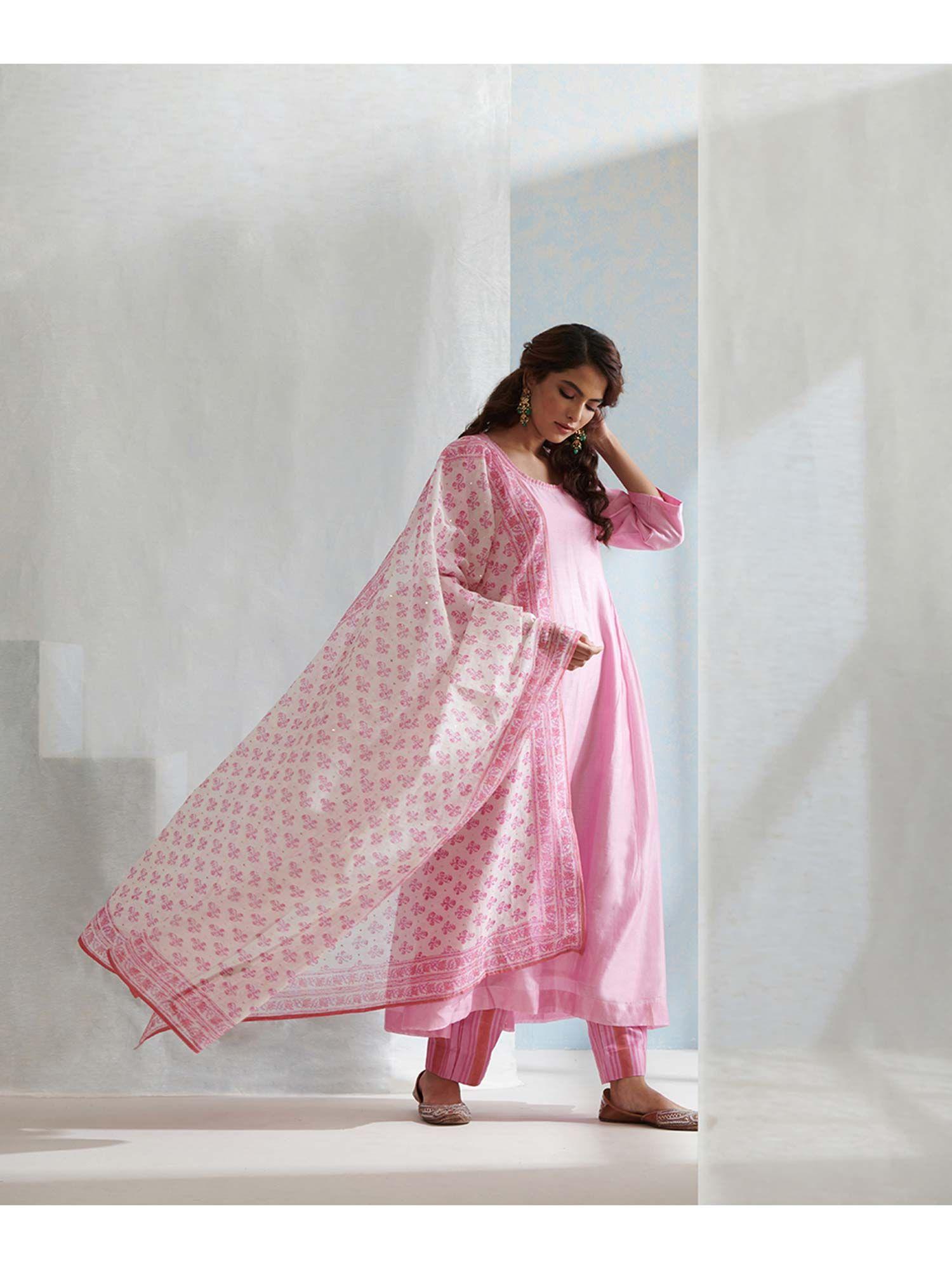 pink handloom chanderi kurta with pants and hand printed dupatta (set of 3)