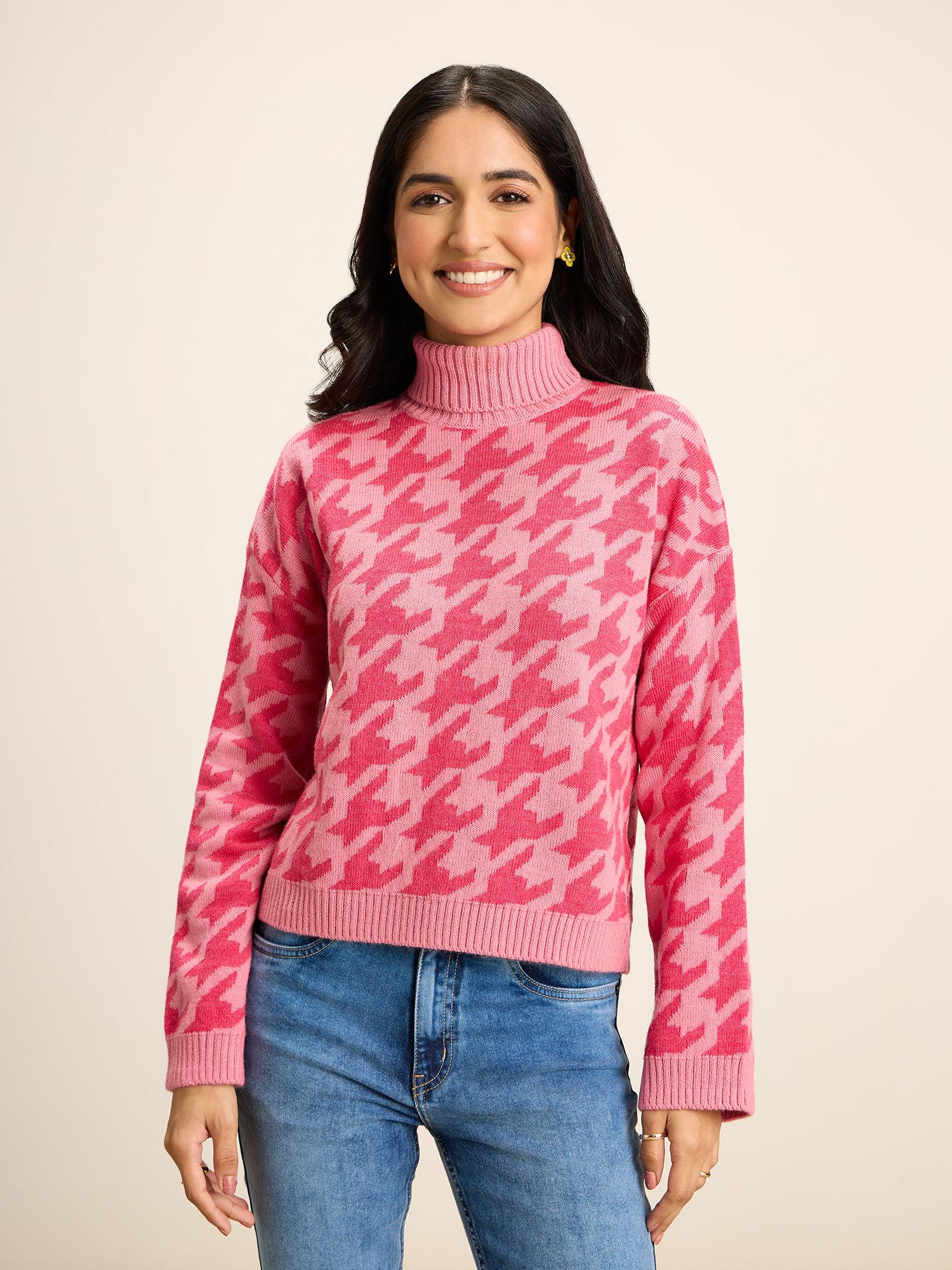 pink houndstooth turtle neck short sweater