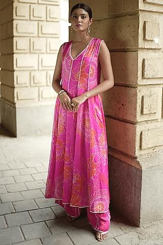 pink modal floral printed & motifs kurta set