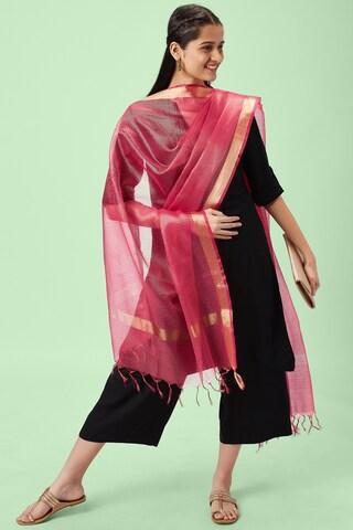 pink patterned poly silk dupatta