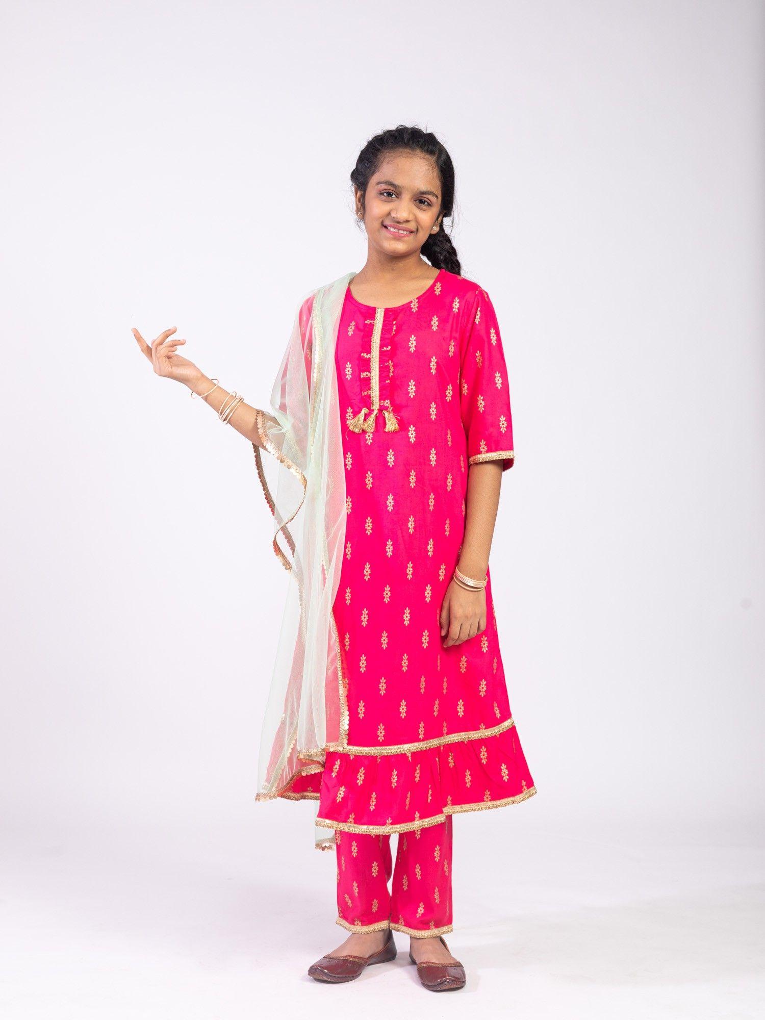 pink printed flared kurta with palazzo and dupatta (set of 3)