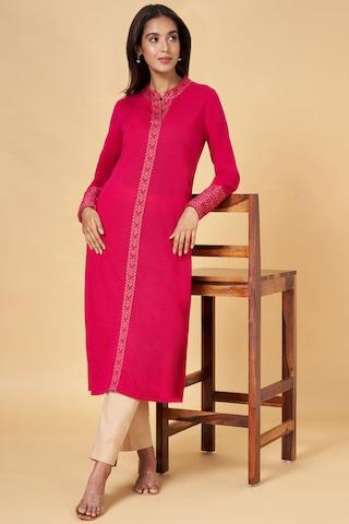 pink self design calf-length  casual women regular fit  kurta