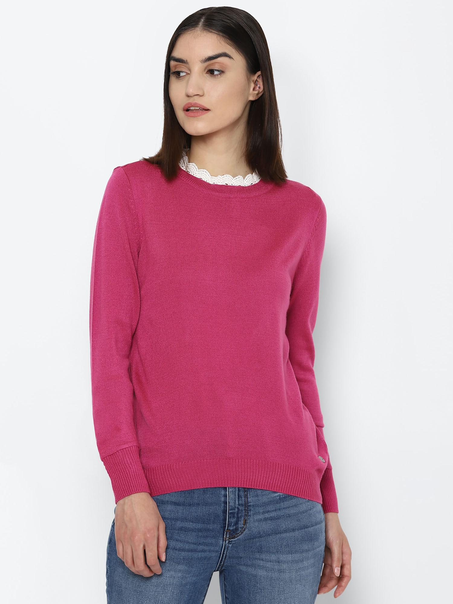 pink sweater