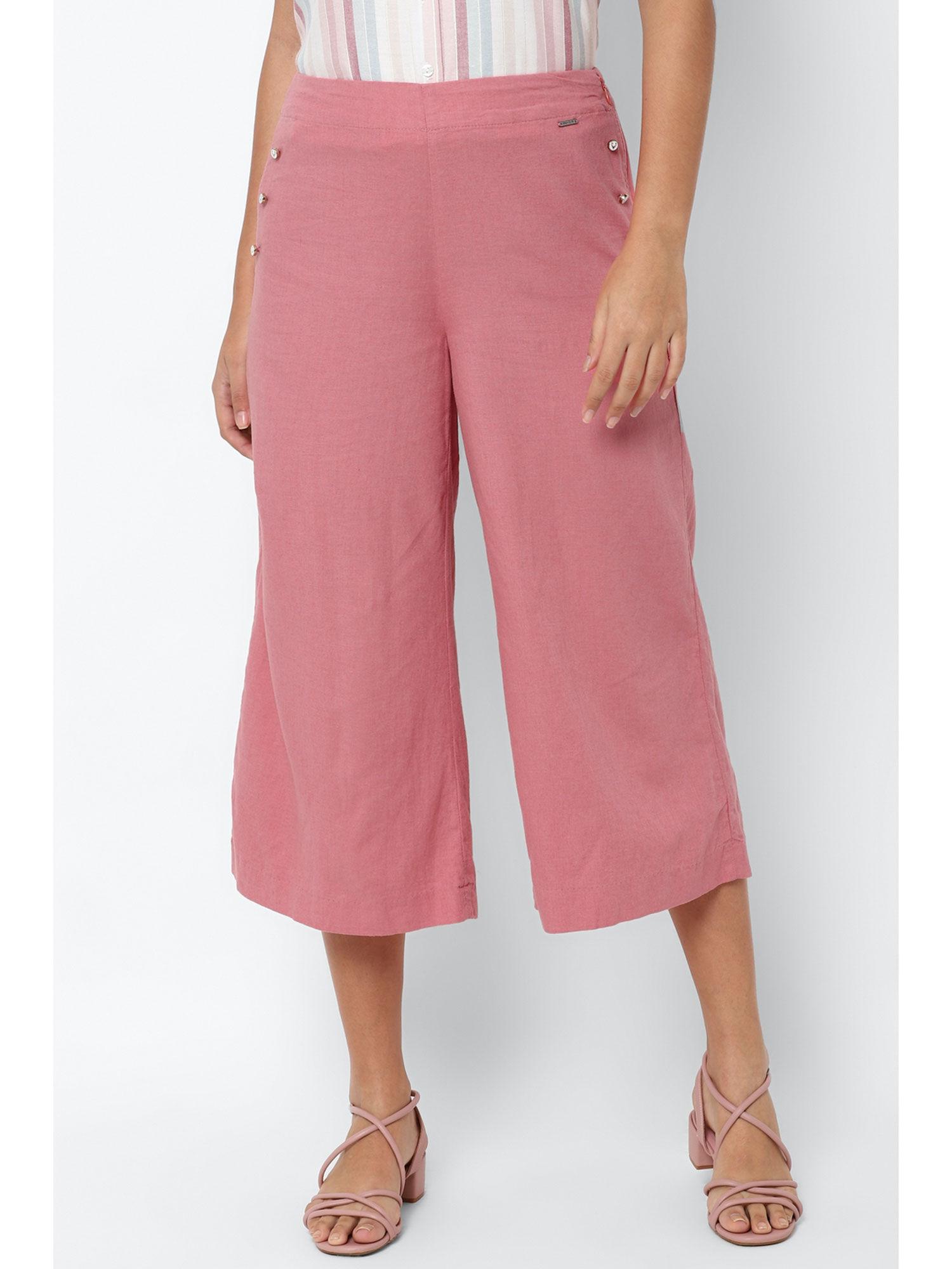 pink trousers