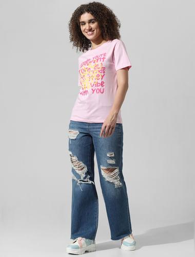 pink typographic print t-shirt