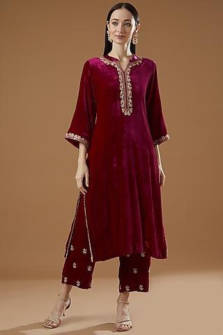 pink velvet hand embroidered kurta set