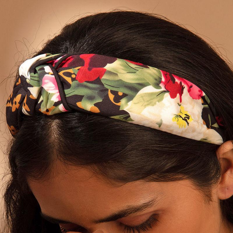 pipa bella by nykaa fashion knotted multi-coloured printed black hairband