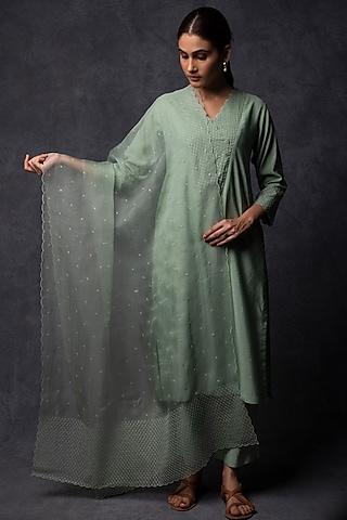 pista green chanderi thread embroidered straight-fit kurta set