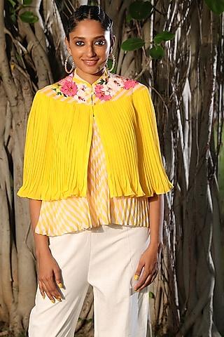 pitambari-yellow-&-white-hand-embroidered-cape-with-top
