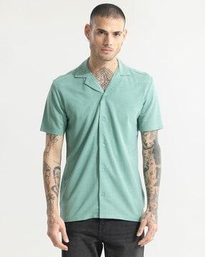 pixel boxy fit shirt with cuban collar