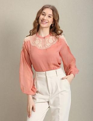 placement lace embroidery top