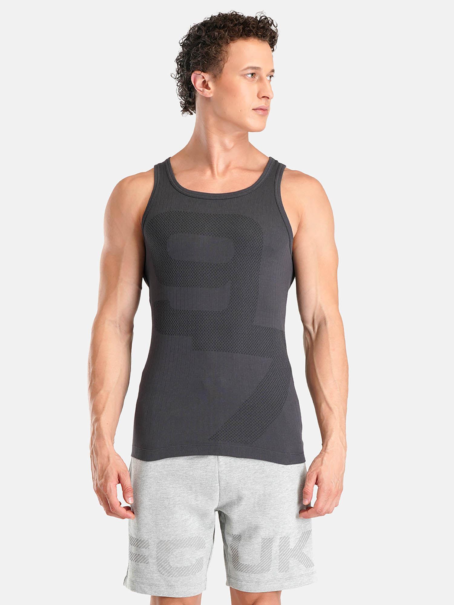 play putney men's lounge vest