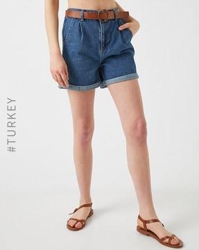 pleat-front shorts with belt