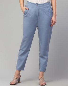 pleat-front trousers with insert pockets