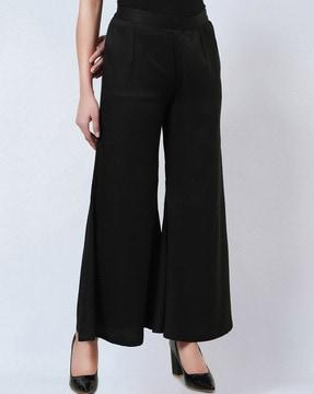 pleated bell-bottom pants