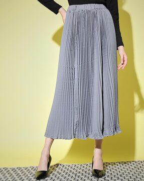 pleated a-line skirt