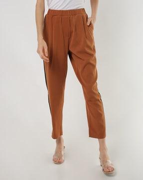 pleated pants with insert pockets