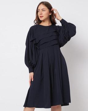 pleated round-neck shift dress