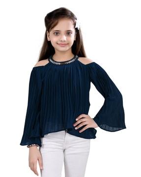pleated top with cold-shoulder sleeves