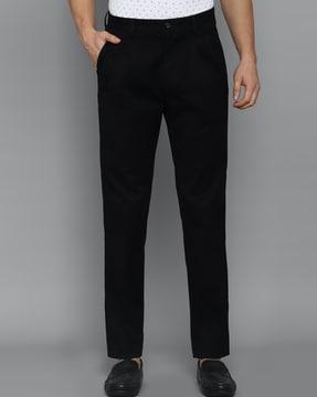 pleated trousers with insert pockets