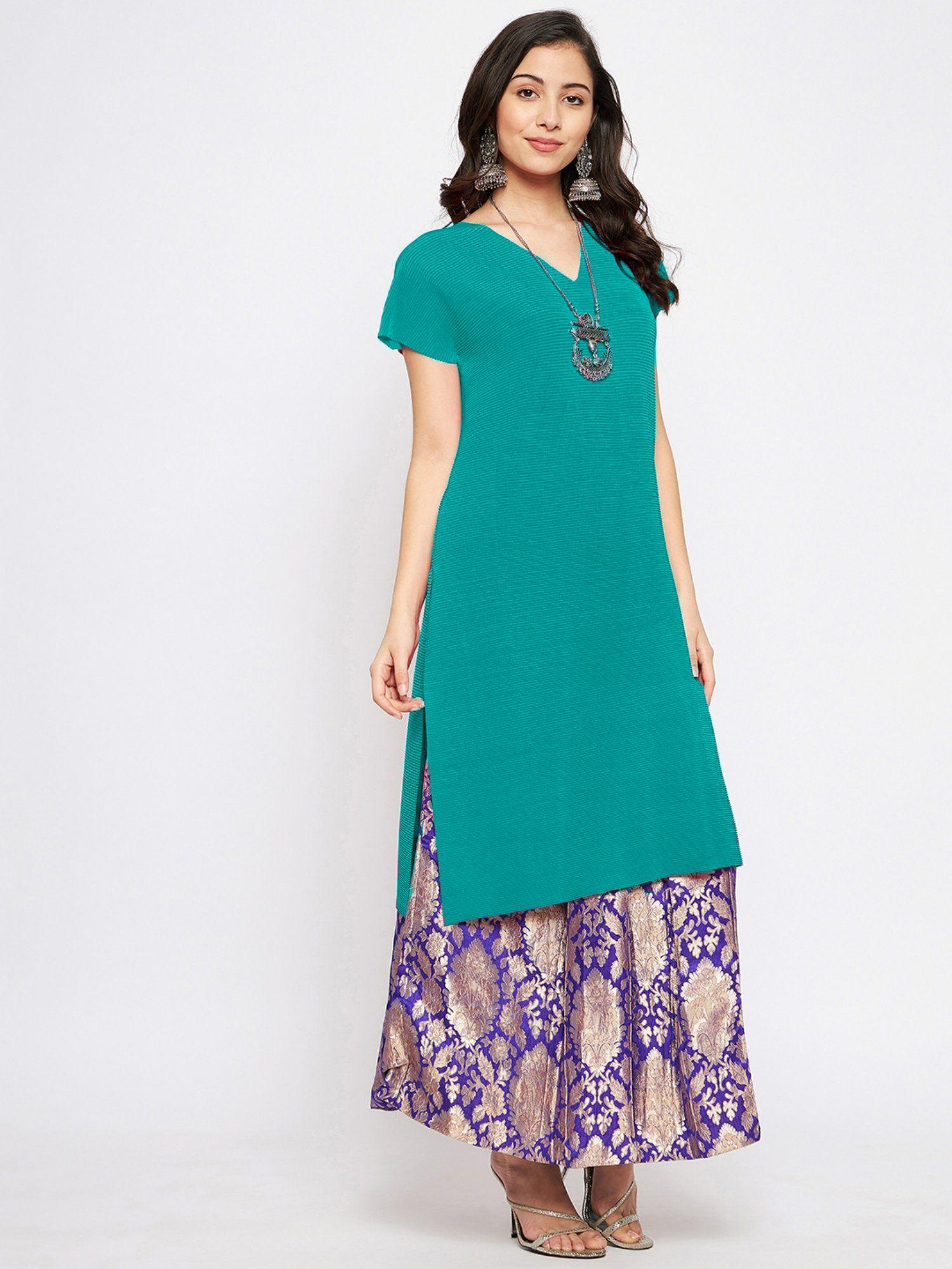 pleated v-neck long kurta with a side slit-blue