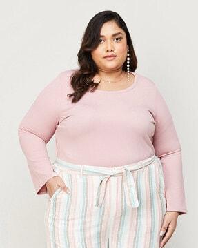 plus size ribbed round-neck top