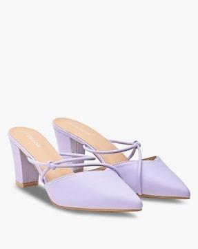 pointed-toe chunky heeled sandals with knot accent