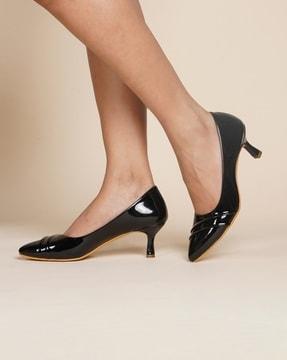 pointed-toe kitten heels