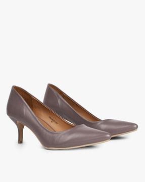 pointed-toe pumps