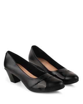 pointed-toe slip-on stilletos