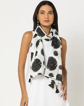 polka-dot print stole