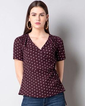 polka-dot print surplice-neck top