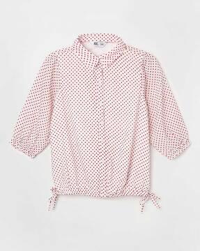 polka-dot print top with spread collar