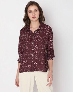 polka-dot shirt