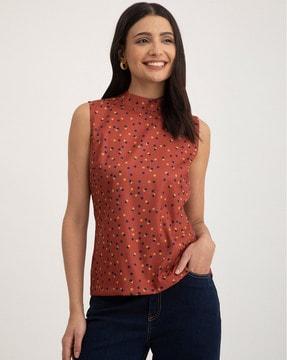 polka-dot sleeveless top