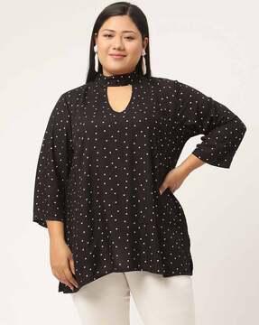 polka-dot top with neck tie-up