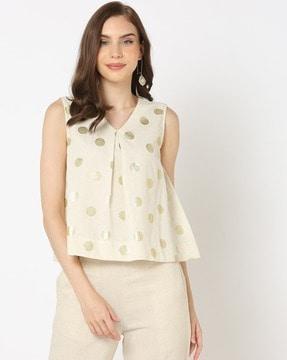 polka-dot v-neck boxy fit top