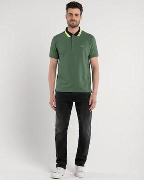 polo t-shirt with contrast collar