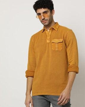 polo t-shirt with flap pocket